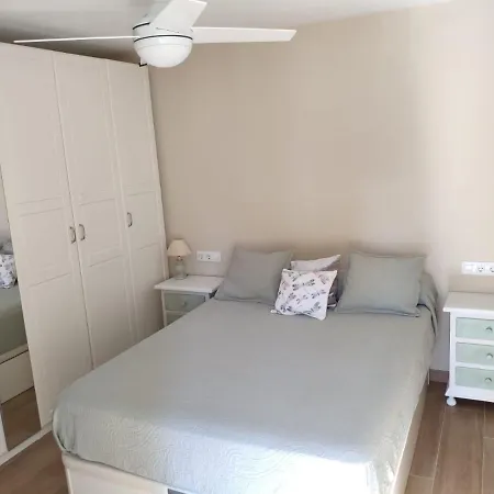 Piso Amplio Con 4 Habitacioneas Y Parking Privado Apartament Jerez de la Frontera